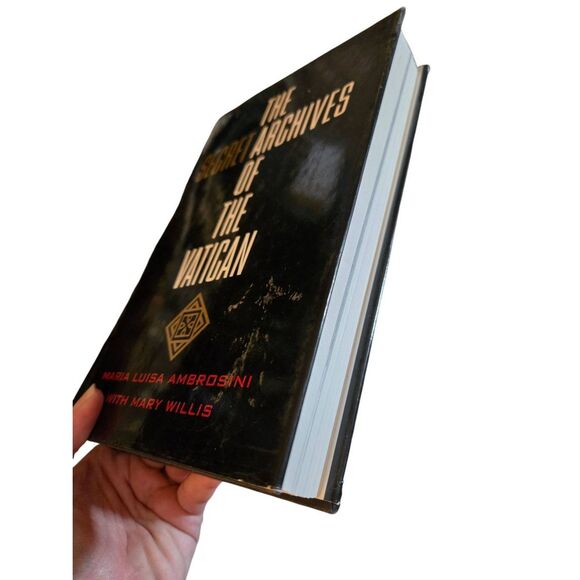 The secret archives of the Vatican by Maria Luisa Ambrosini with Mary Willis - B - Picture 2 of 7